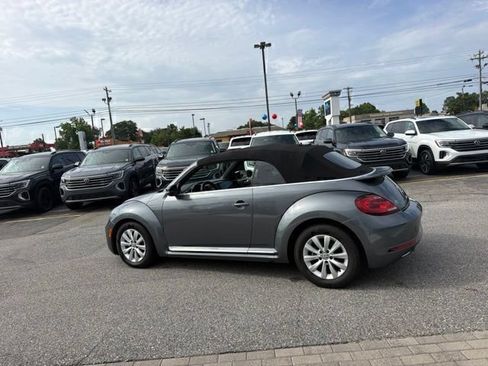 Used 2018 Volkswagen Beetle 2.0T S FWD image 39