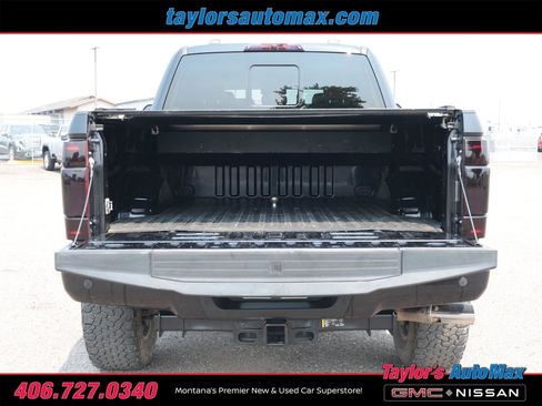 Used 2022 Ford F350 Platinum w/ FX4 Off-Road Package AWD/4WD image 44