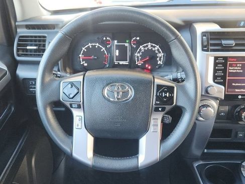 Used 2021 Toyota 4Runner SR5 AWD/4WD image 20