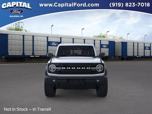 New 2025 Ford Bronco Outer Banks image 6