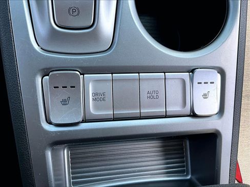 Used 2023 Hyundai Kona SE w/ Cargo Package image 26