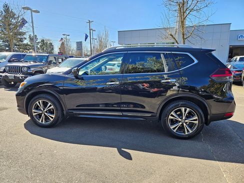 Used 2018 Nissan Rogue SL w/ Premium Package image 4