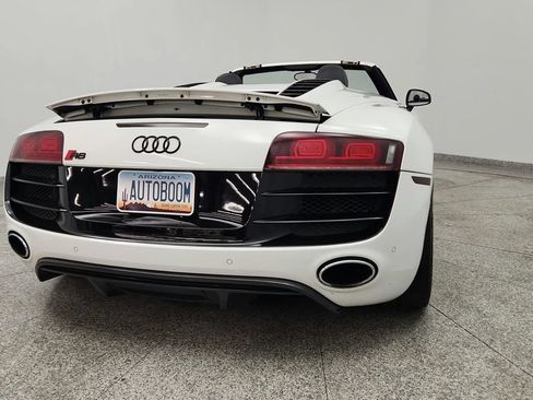 Used 2012 Audi R8 V10 AWD/4WD image 18
