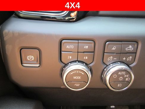 Certified 2026 GMC Sierra 1500 AT4 w/ AT4 Premium Package AWD/4WD image 33