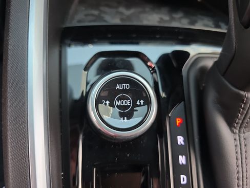 Used 2026 Chevrolet Colorado Trail Boss AWD/4WD image 24