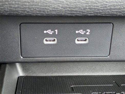 New 2025 Mitsubishi Outlander SE image 25