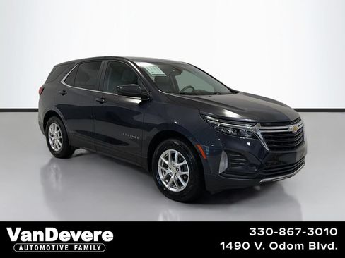 Used 2022 Chevrolet Equinox LT AWD/4WD image 1