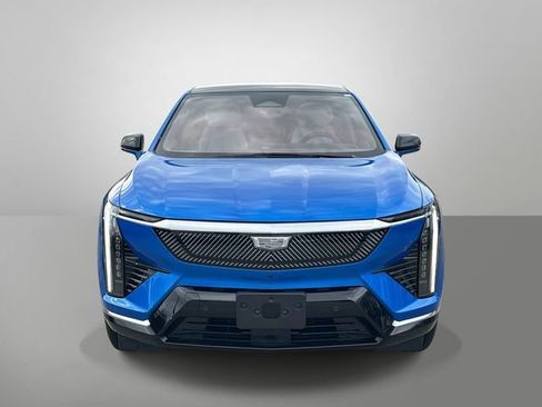 New 2026 Cadillac Optiq Luxury 1 image 12