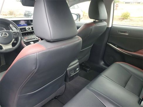 Used 2019 Lexus IS 300 image 12