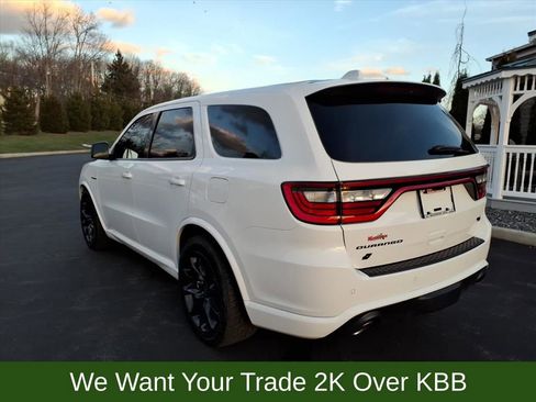 Used 2022 Dodge Durango R/T w/ Tow 'N Go Package image 3