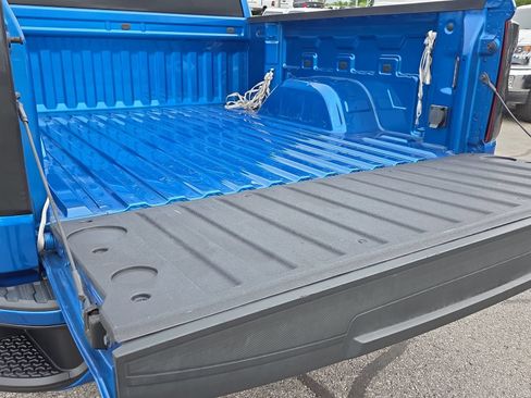 Used 2022 Chevrolet Silverado 1500 Custom RWD image 18
