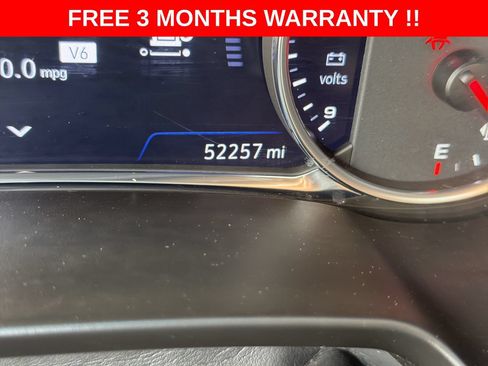 Used 2022 Chevrolet Blazer Premier w/ Enhanced Convenience Package AWD/4WD image 16