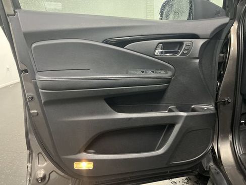 Used 2020 Honda Ridgeline RTL-E image 23