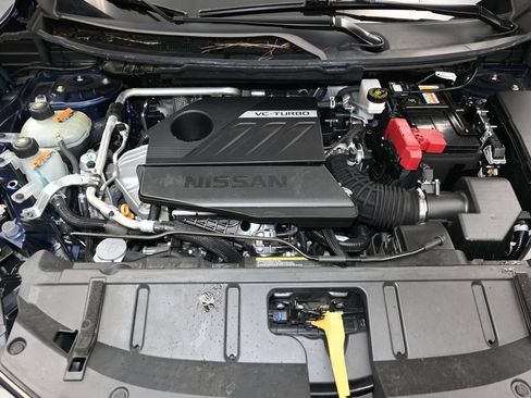 Used 2025 Nissan Rogue SV FWD image 25