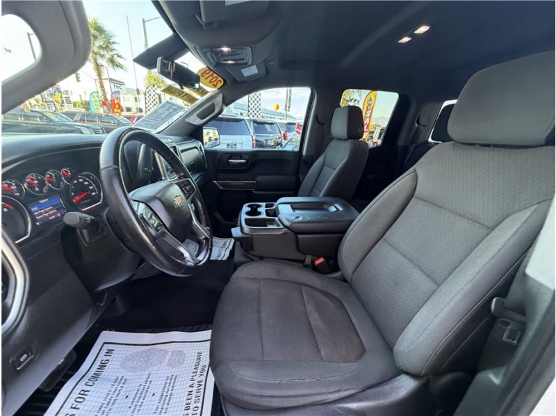 Used 2019 Chevrolet Silverado 1500 LT w/ All-Star Edition AWD/4WD image 17