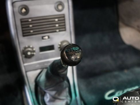 Used 1989 Porsche 911 Carrera RWD image 31