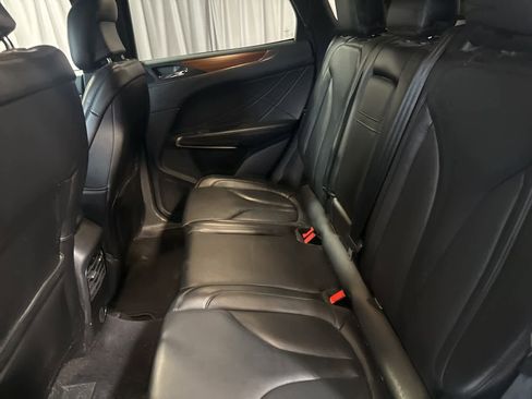 Used 2018 Lincoln MKC Select w/ Select Plus Package image 15