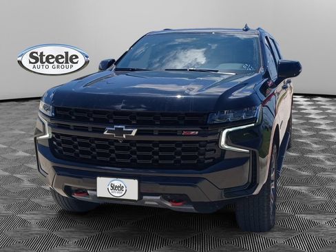 Used 2024 Chevrolet Suburban Z71 w/ Luxury Package AWD/4WD image 1