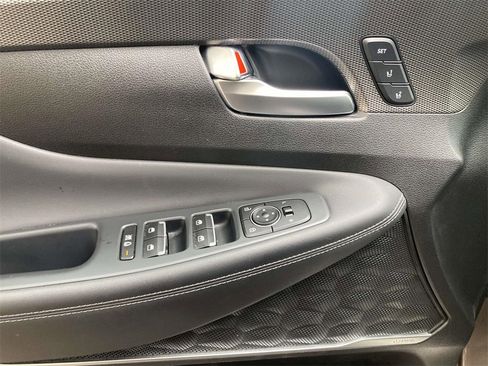 Used 2020 Hyundai Santa Fe Limited image 11