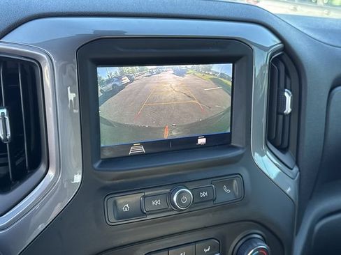 Used 2021 Chevrolet Silverado 1500 Custom AWD/4WD image 30