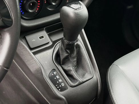 Used 2021 RAM ProMaster City Tradesman SLT image 14