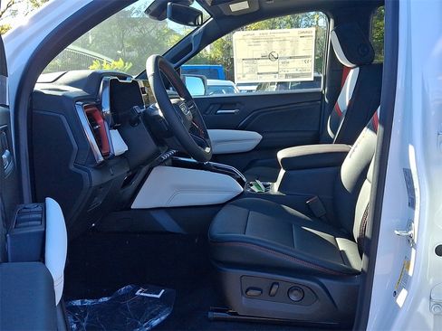 New 2026 GMC Canyon AT4X image 6