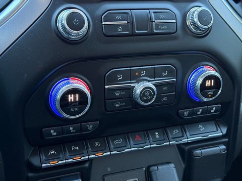 Used 2020 GMC Sierra 1500 SLT w/ SLT Premium Plus Package image 50