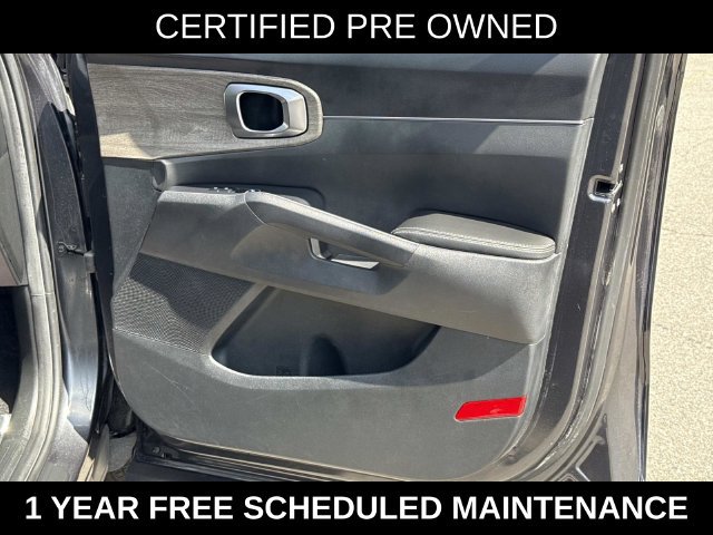 Used 2023 Kia Sorento S w/ Panoramic Sunroof Package AWD/4WD image 8