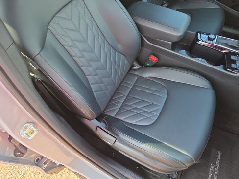 Used 2023 Kia Sportage X-Line w/ X-Line Premium Package image 16