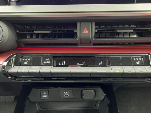 New 2026 Toyota Prius XSE image 26