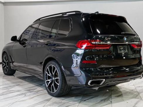 Used 2019 BMW X7 xDrive50i w/ Dynamic Handling Package AWD/4WD image 11