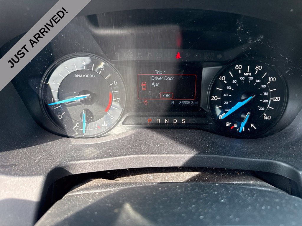 Used 2018 Ford Explorer XLT AWD/4WD image 9