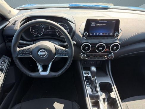Used 2024 Nissan Sentra SV FWD image 30