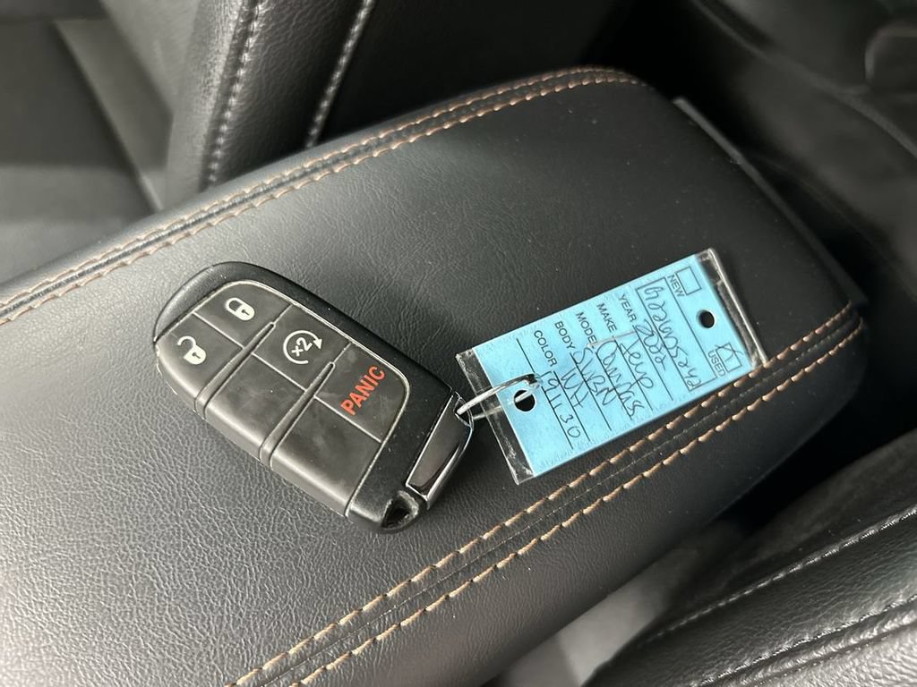 Used 2022 Jeep Compass Limited AWD/4WD image 12