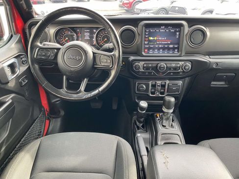 Used 2022 Jeep Gladiator Sport AWD/4WD image 12