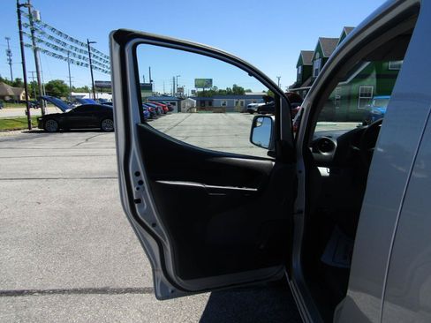 Used 2015 Chevrolet City Express LT w/ Technology Package FWD image 10