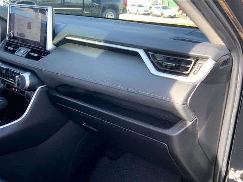 Used 2024 Toyota RAV4 XLE Premium image 36