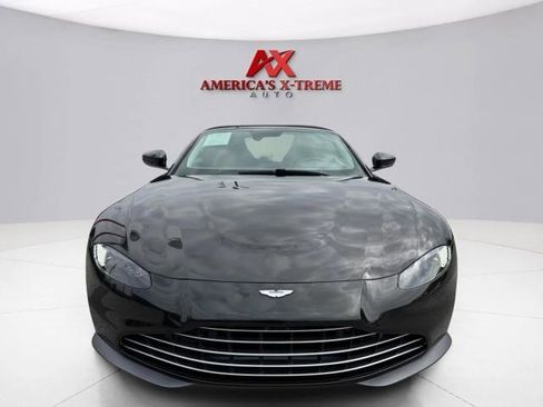 Used 2022 Aston Martin V8 Vantage Roadster RWD image 8