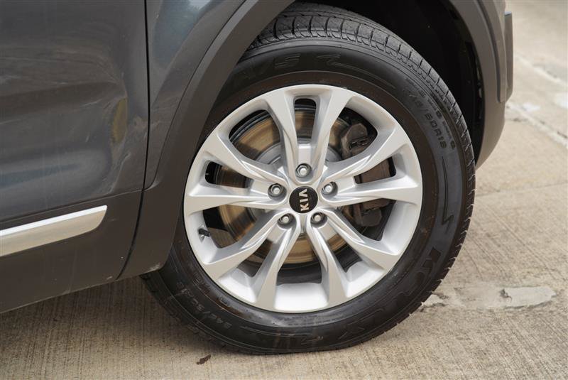 Used 2020 Kia Telluride LX AWD/4WD image 17