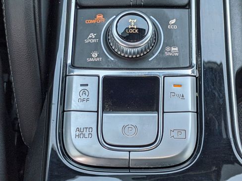 Certified 2024 Kia Telluride SX X-Line image 18