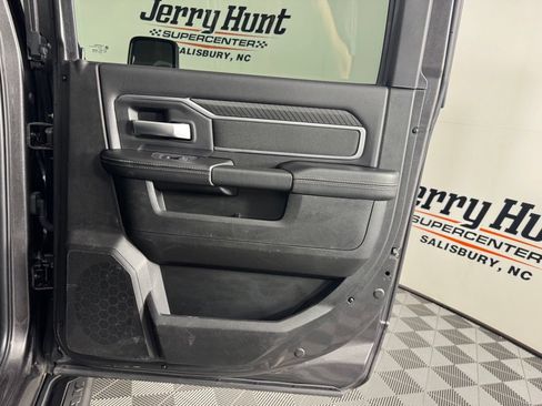 Used 2025 RAM 2500 Big Horn AWD/4WD image 26