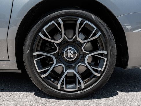 Used 2023 Rolls-Royce Ghost Black Badge AWD/4WD image 7