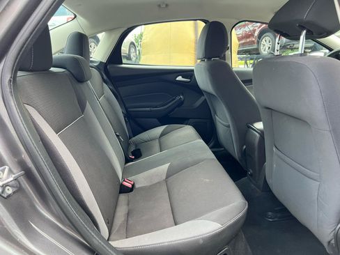 Used 2013 Ford Focus SE FWD image 14