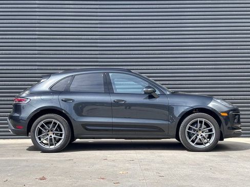 New 2026 Porsche Macan image 8
