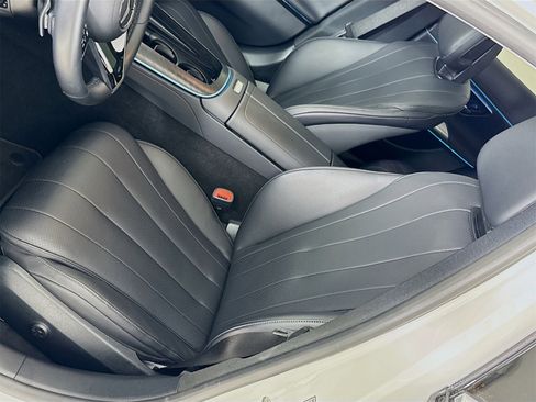 Certified 2024 Mercedes-Benz E 350 4MATIC Sedan w/ Driver Assistance Package image 20