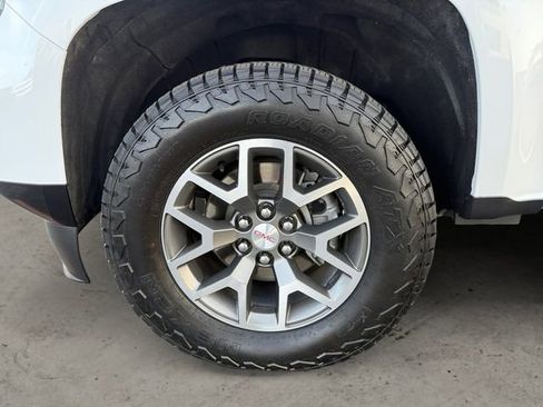 Used 2022 GMC Canyon AT4 w/ Driver Alert Package image 14