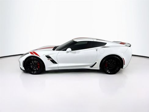 Used 2018 Chevrolet Corvette Grand Sport RWD image 13