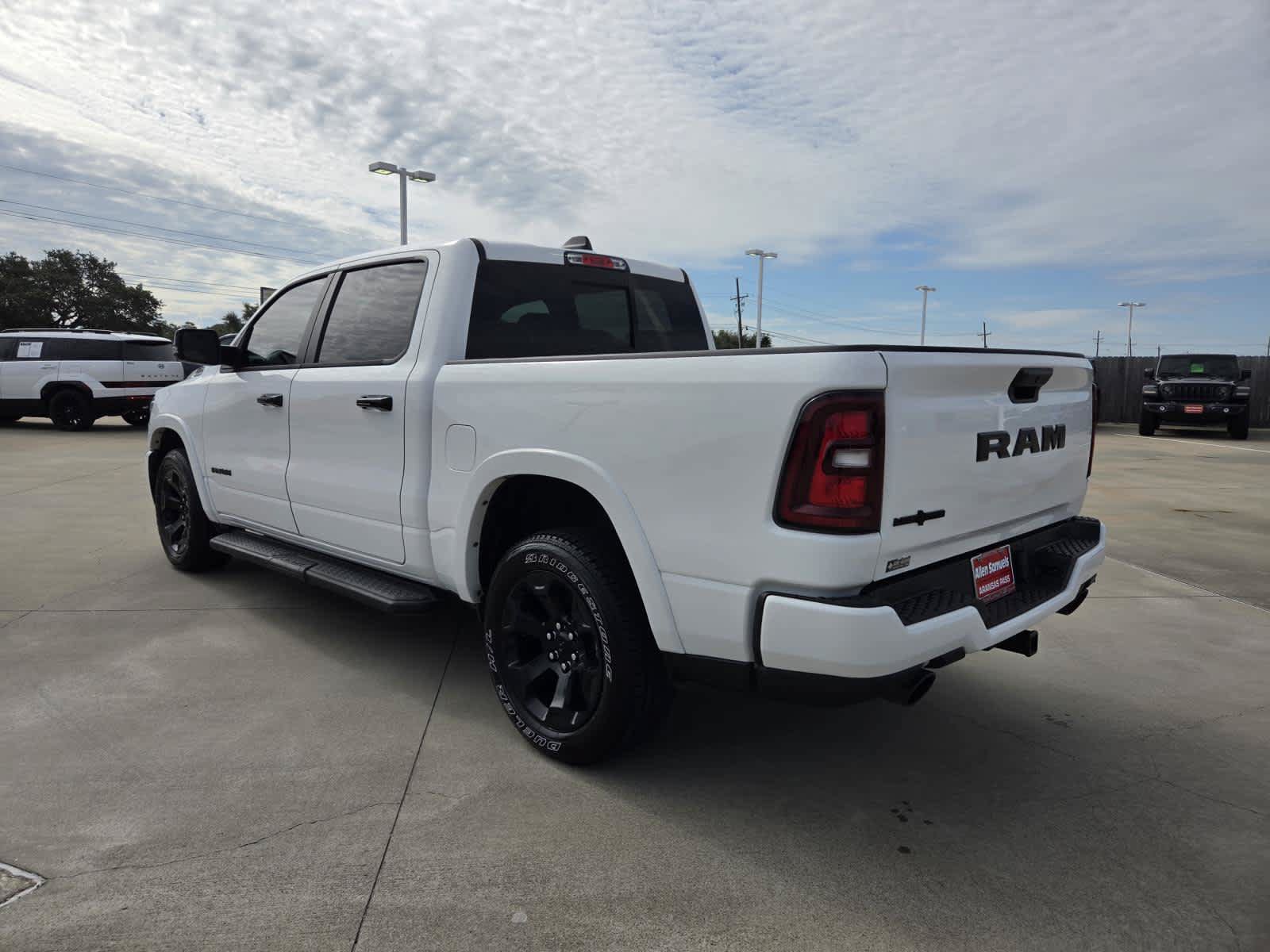 Used 2025 RAM 1500 Lone Star RWD image 3