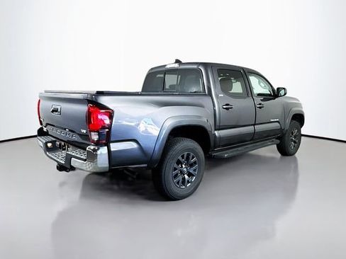 Used 2023 Toyota Tacoma SR5 AWD/4WD image 6