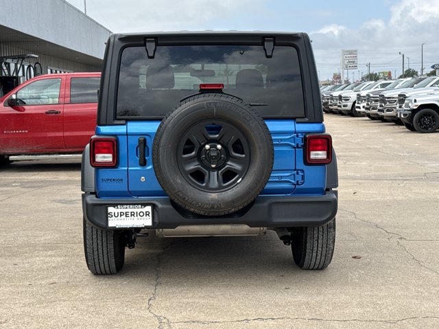 Used 2023 Jeep Wrangler Sport AWD/4WD image 4